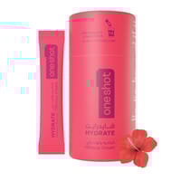 ون شوت ترطيب يومي خالٍ من السكر. معادن وفيتامينات متعددة بنكهة الكركديه والتوت البري المنعشة (١٤ ظرف)