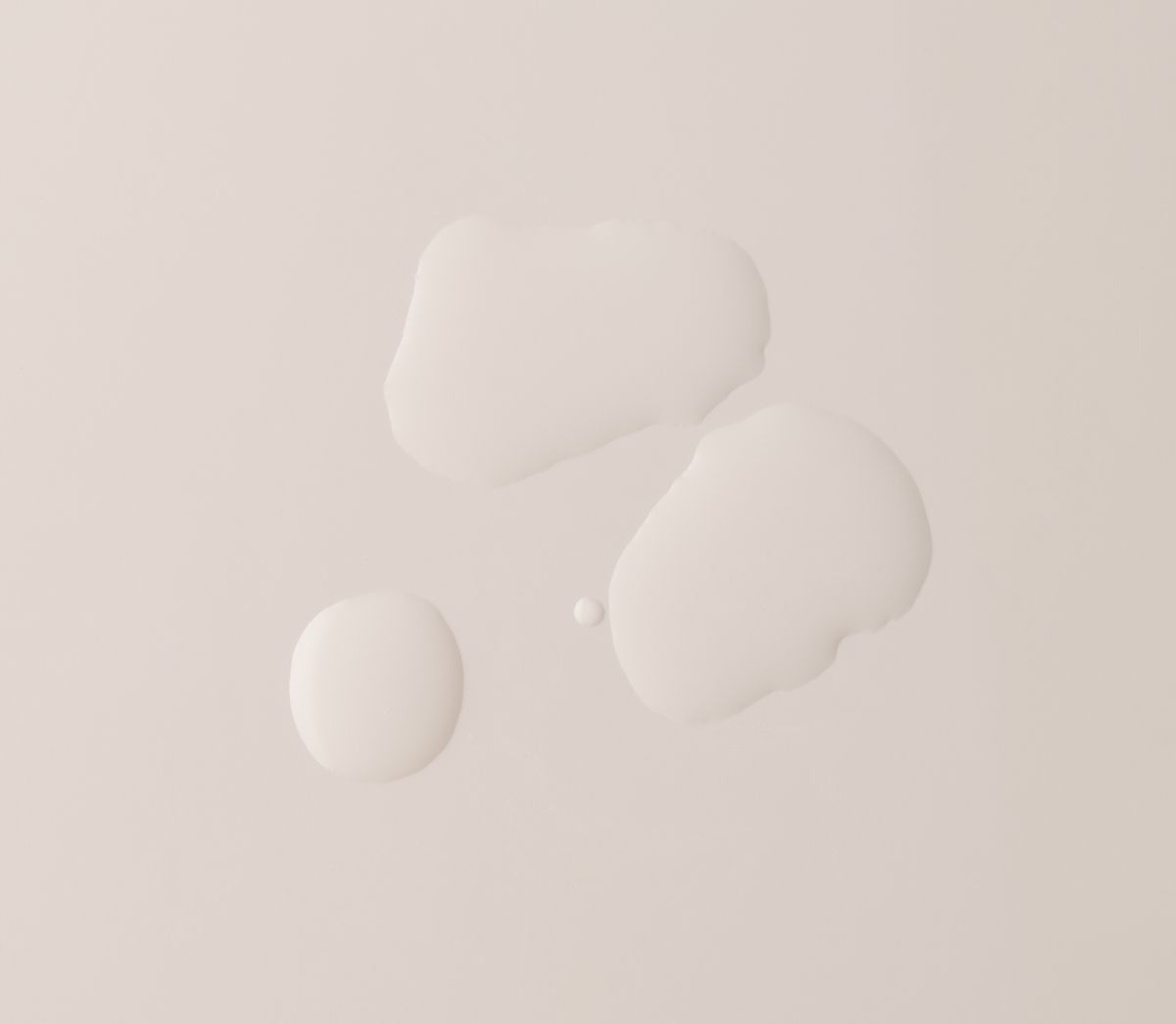 تارا سيروم فروة الرأس بإكليل الجبل والببتيدات لتحفيز البصيلات 50 مل